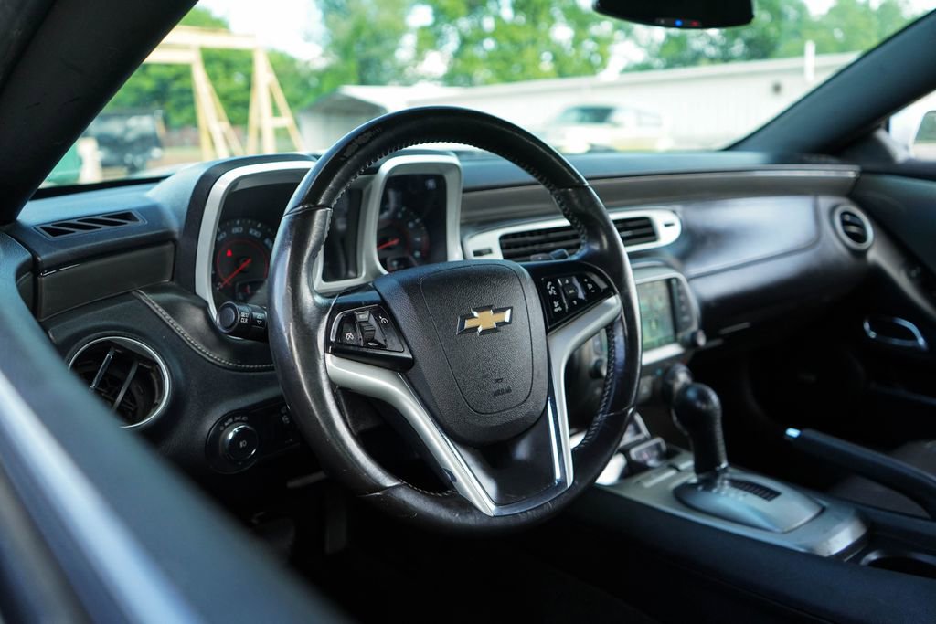 Used 2015 Chevrolet Camaro LT w/ RS Package RWD image 6