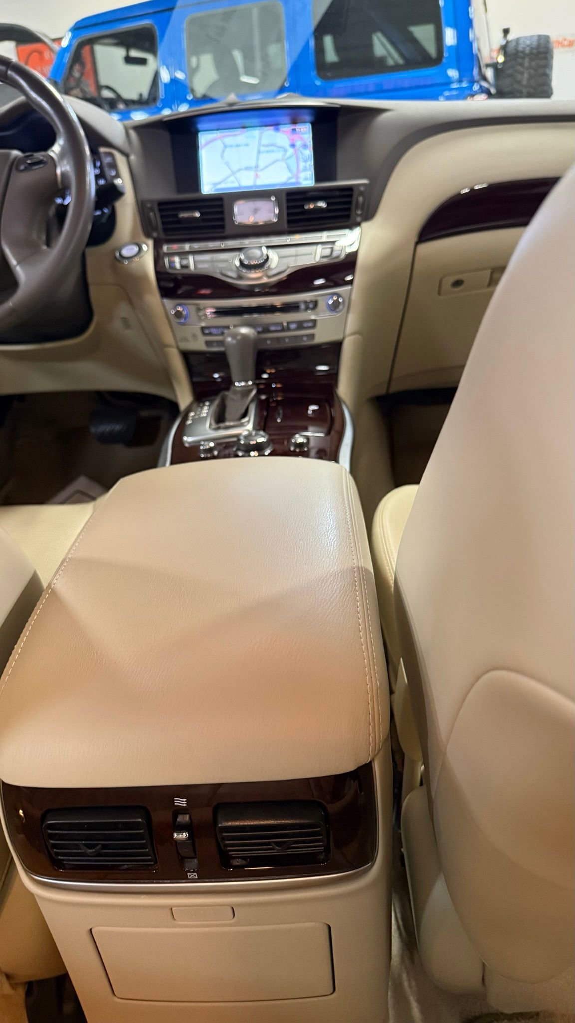 Used 2016 INFINITI Q70 L 3.7 image 25