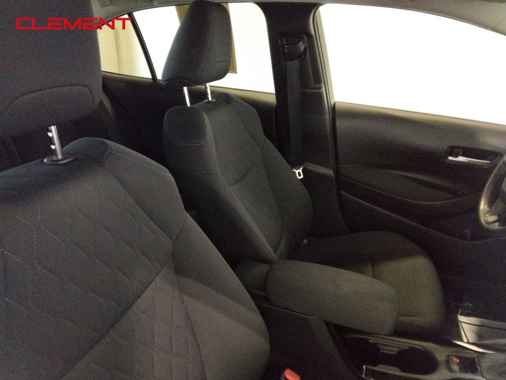 Used 2020 Toyota Corolla LE image 28