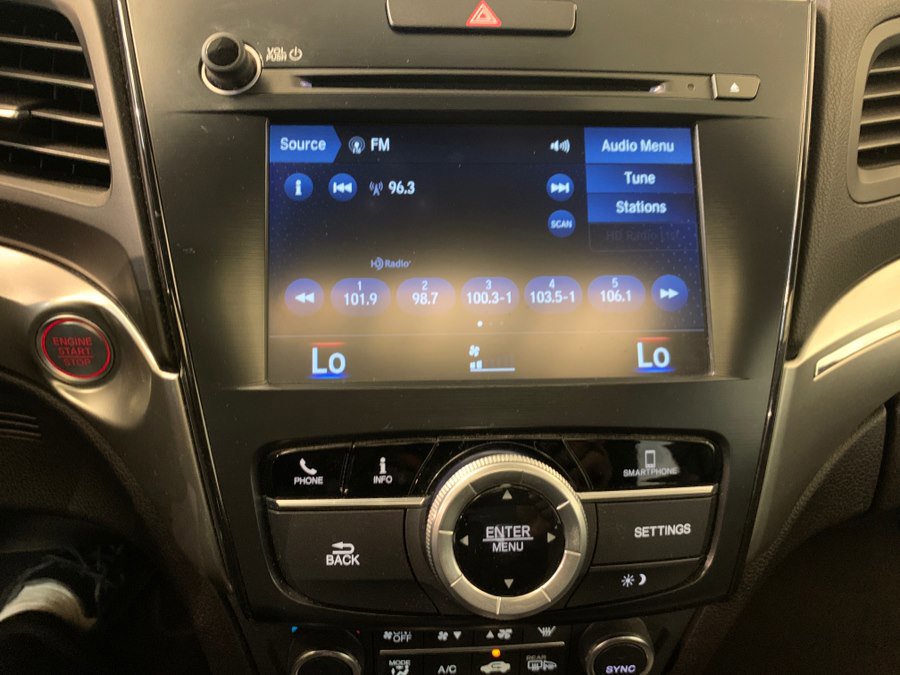 Used 2020 Acura ILX w/ Premium Package image 37