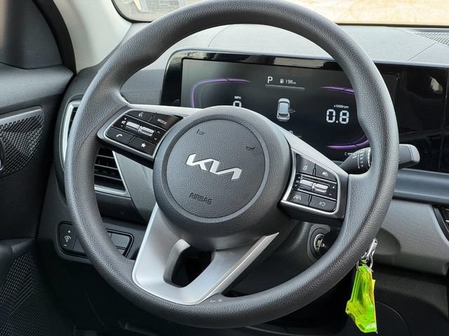 Used 2026 Kia Seltos LX FWD image 16