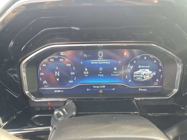 Used 2024 Chevrolet Silverado 1500 LT AWD/4WD image 12