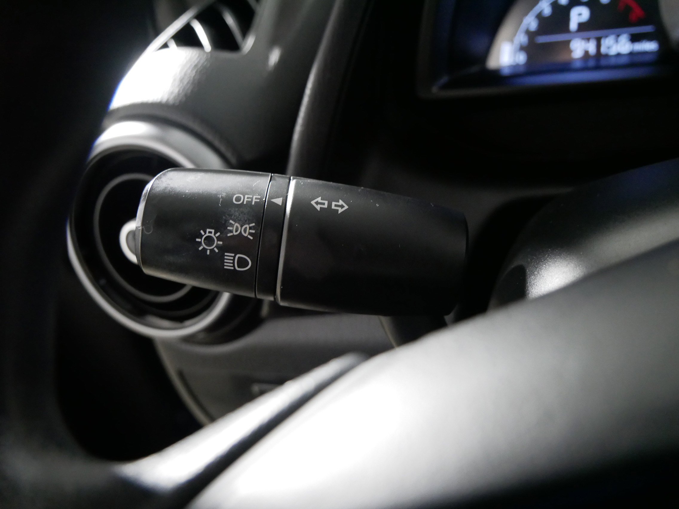 Used 2019 MAZDA CX-3 Sport image 32