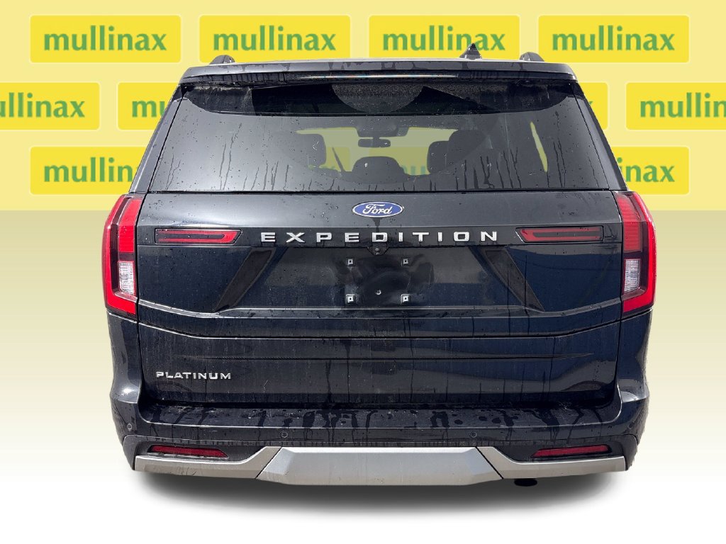 Certified 2025 Ford Expedition Platinum AWD/4WD image 9