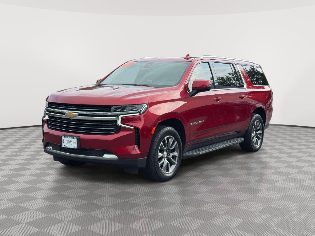 Used 2021 Chevrolet Suburban LT w/ LT Signature Package AWD/4WD image 3