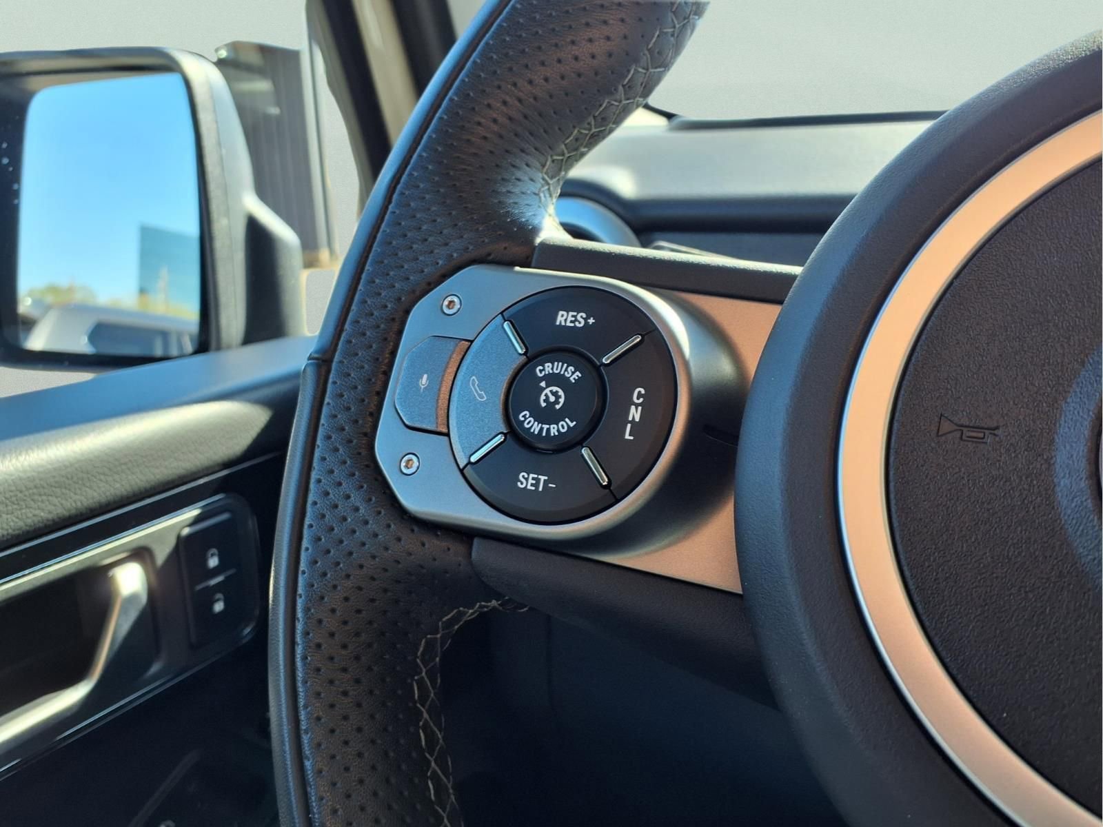 Used 2024 INEOS Grenadier Fieldmaster Edition image 18