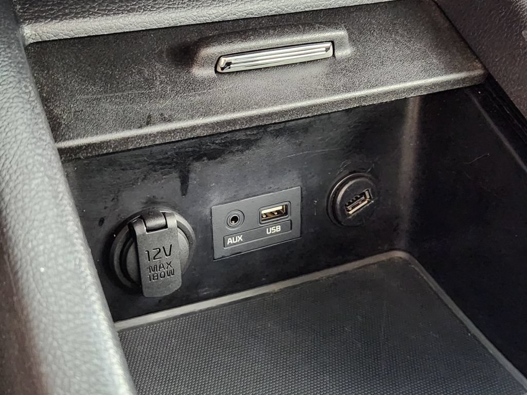 Used 2016 Kia Forte LX FWD image 25