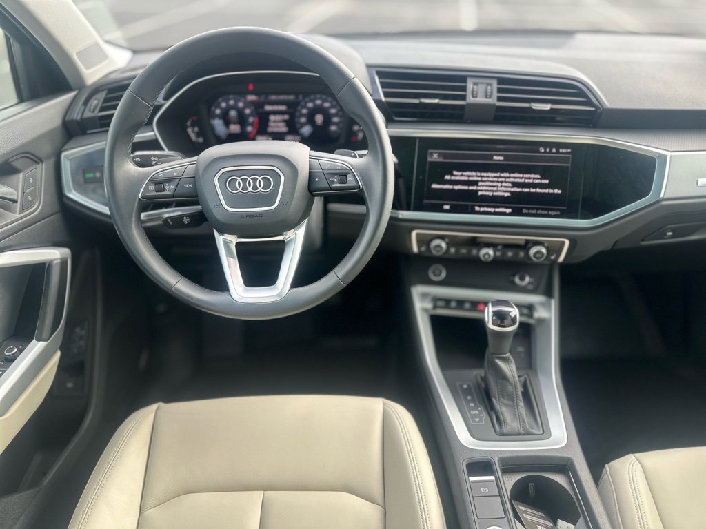 Used 2023 Audi Q3 2.0T Premium w/ Convenience Package image 11