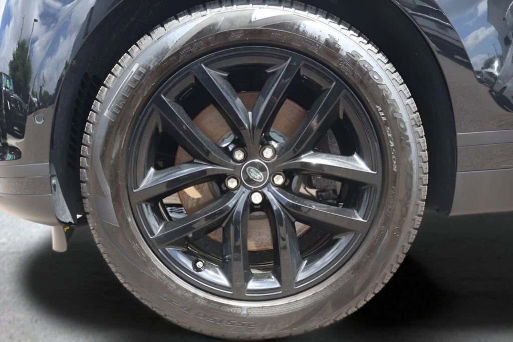 Used 2013 Cadillac CTS V w/ Wood Trim Package RWD image 28