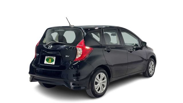 Used 2018 Nissan Versa Note SV FWD image 2