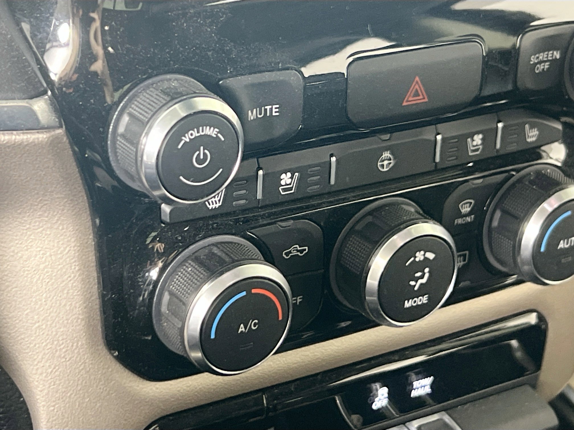 Used 2022 RAM 1500 Laramie image 18