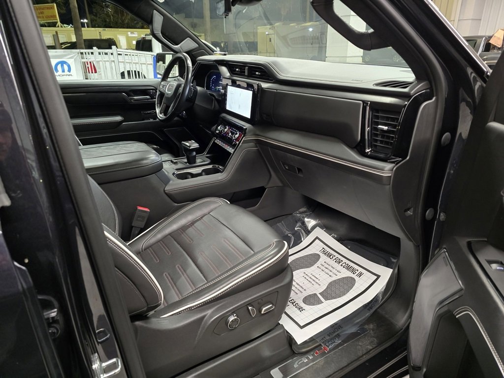 Used 2023 GMC Sierra 1500 AT4X image 38