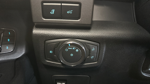 Used 2021 Ford Expedition Max XLT AWD/4WD image 32
