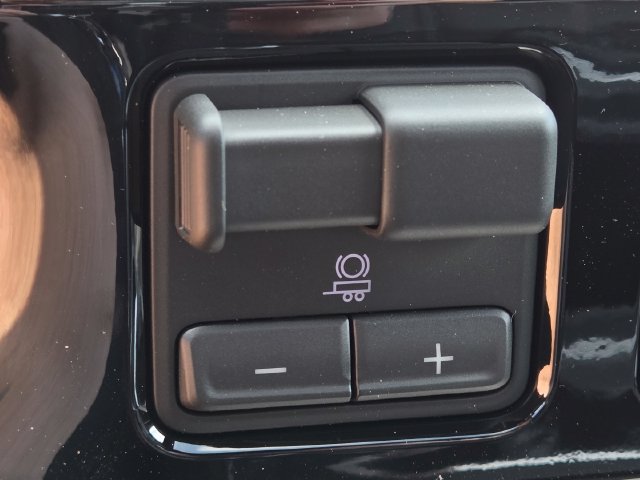 New 2026 Chevrolet Silverado 2500 High Country w/ Midnight Edition AWD/4WD image 8