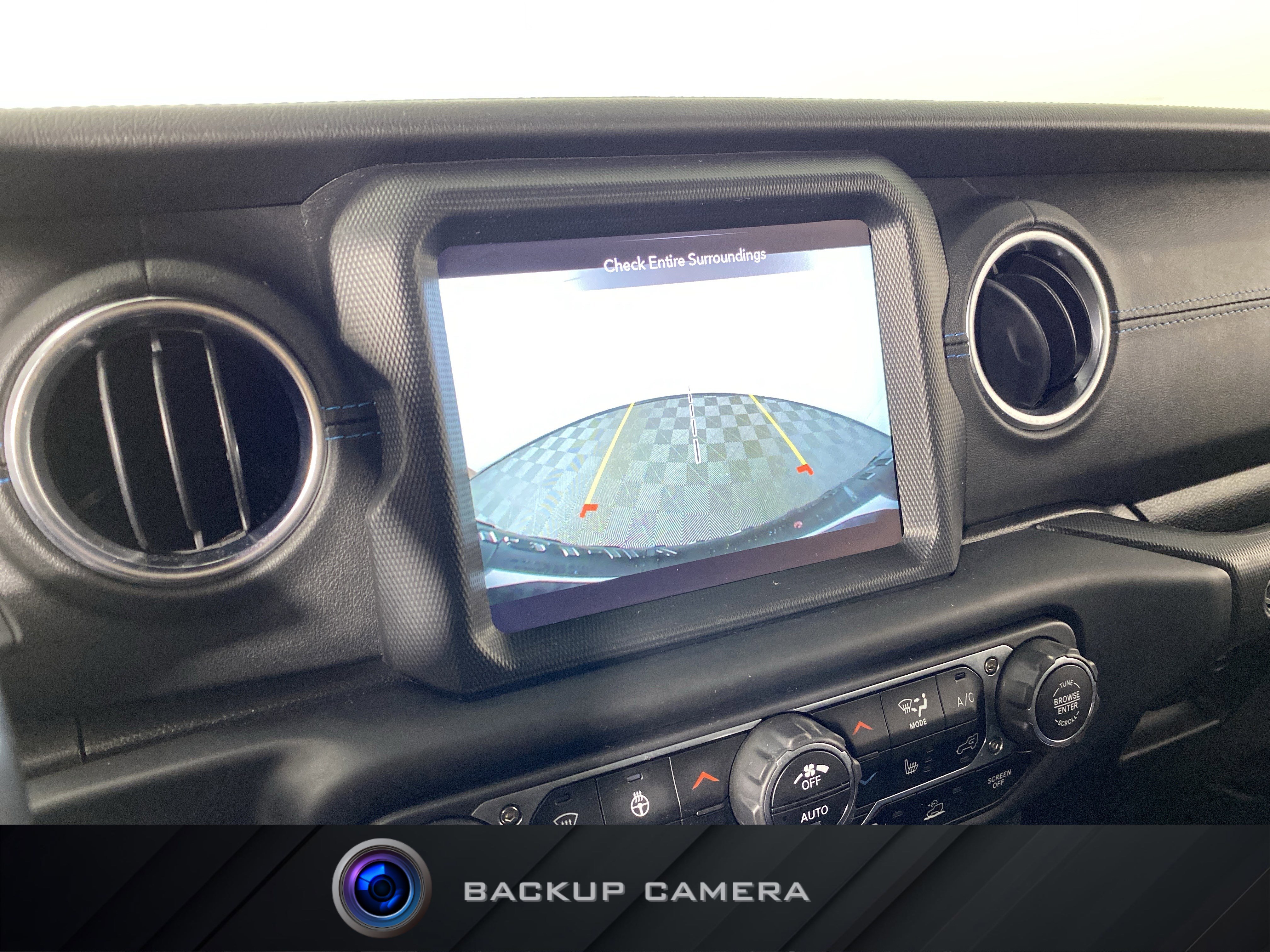 Used 2022 Jeep Wrangler Unlimited Rubicon 4xe w/ Cold Weather Group image 6