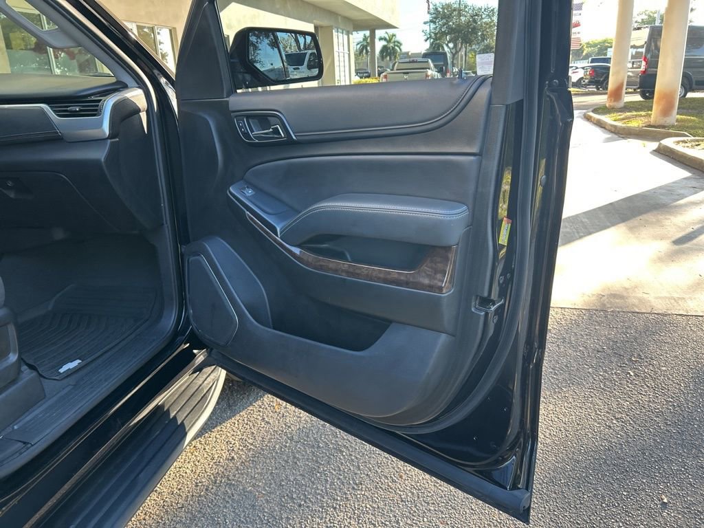 Used 2019 Chevrolet Suburban LS w/ Enhanced Driver Alert Package image 23