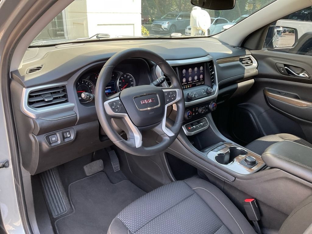 Used 2023 GMC Acadia SLE w/ Elevation Edition FWD image 22