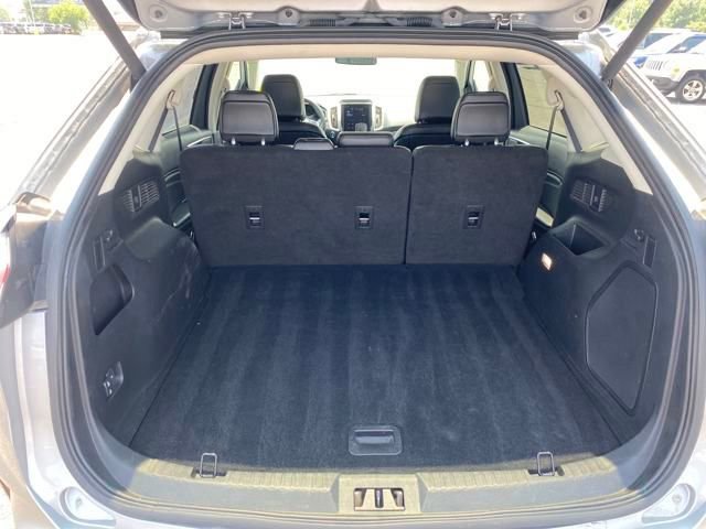Used 2024 Ford Edge Titanium image 27
