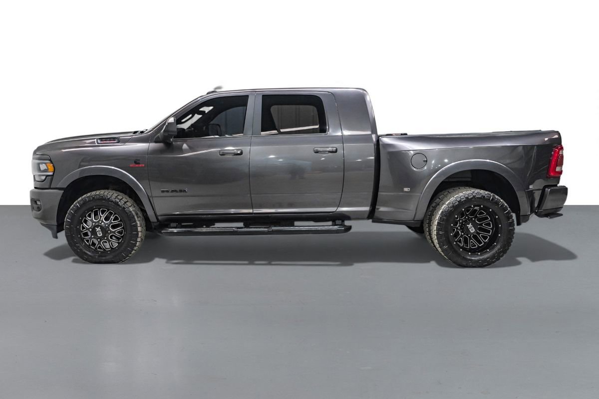 Used 2020 RAM 3500 Laramie w/ Night Edition image 9