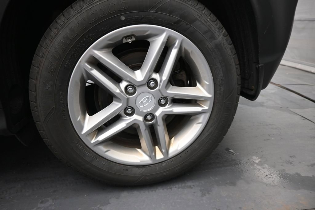 Used 2020 Hyundai Kona SE AWD/4WD image 15