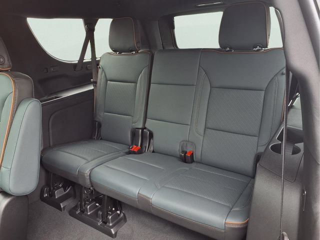 New 2026 GMC Yukon XL AT4 w/ AT4 Premium Plus Package AWD/4WD image 22