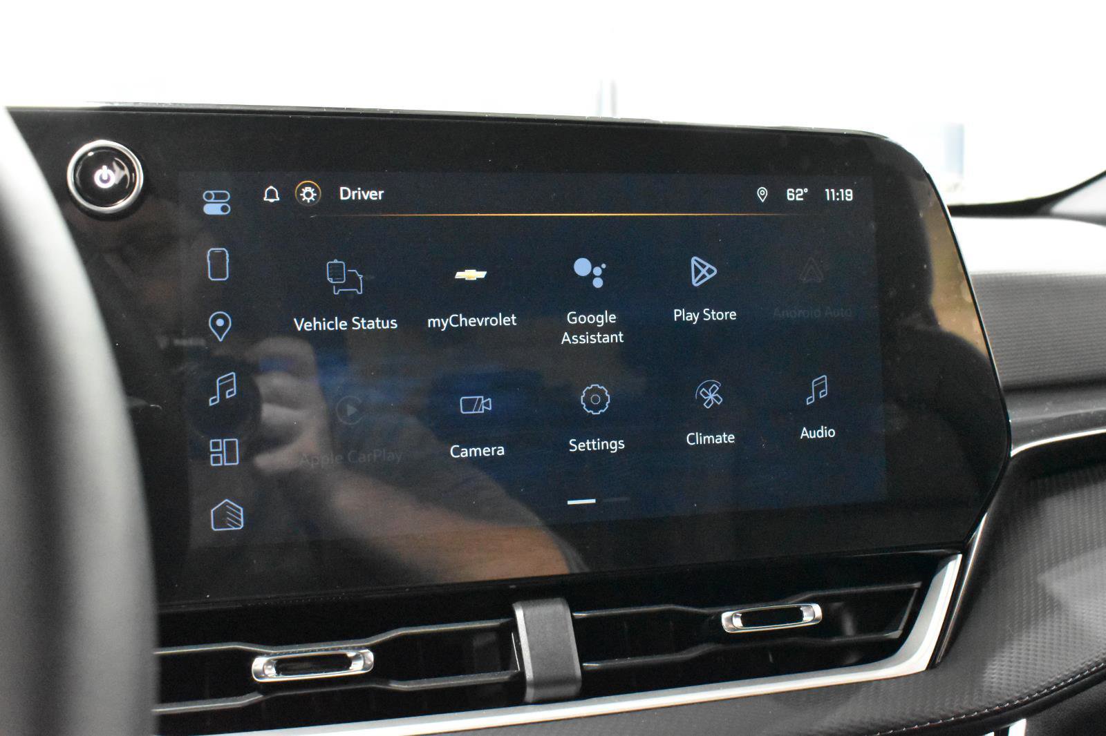 Used 2026 Chevrolet Equinox LT w/ Convenience Package II image 14