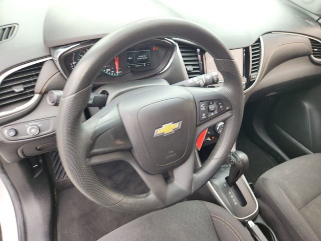 Used 2017 Chevrolet Trax LS FWD image 10
