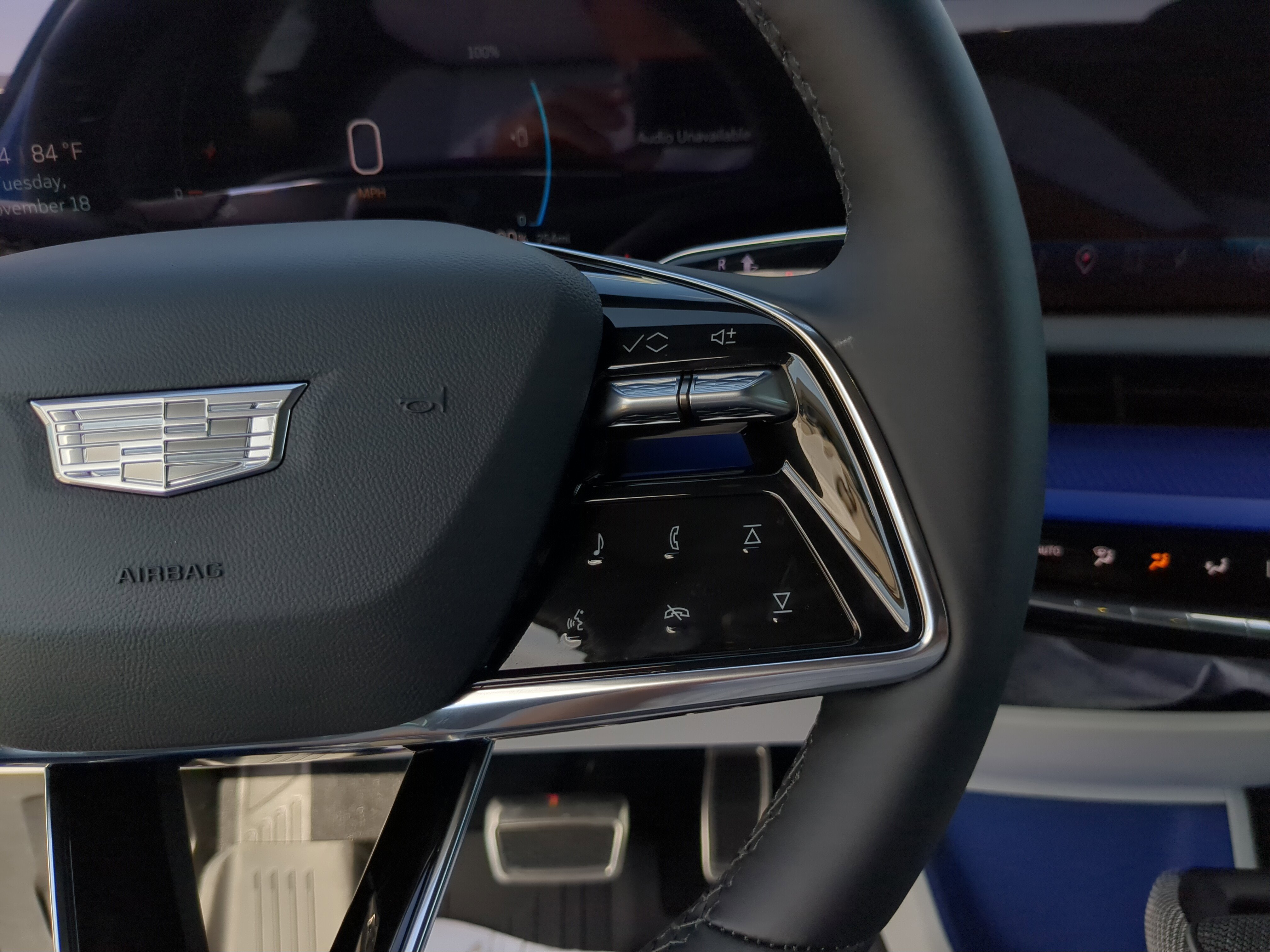 New 2026 Cadillac Optiq Luxury 1 image 29