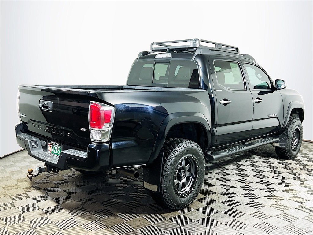 Certified 2018 Toyota Tacoma Limited image 8