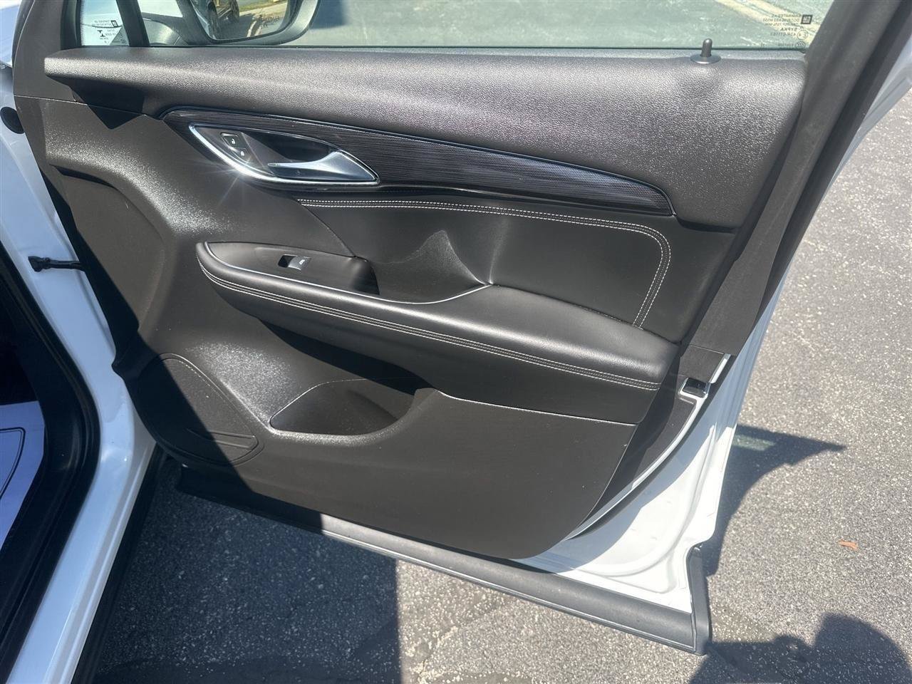 Used 2022 Buick Envision Preferred FWD image 12