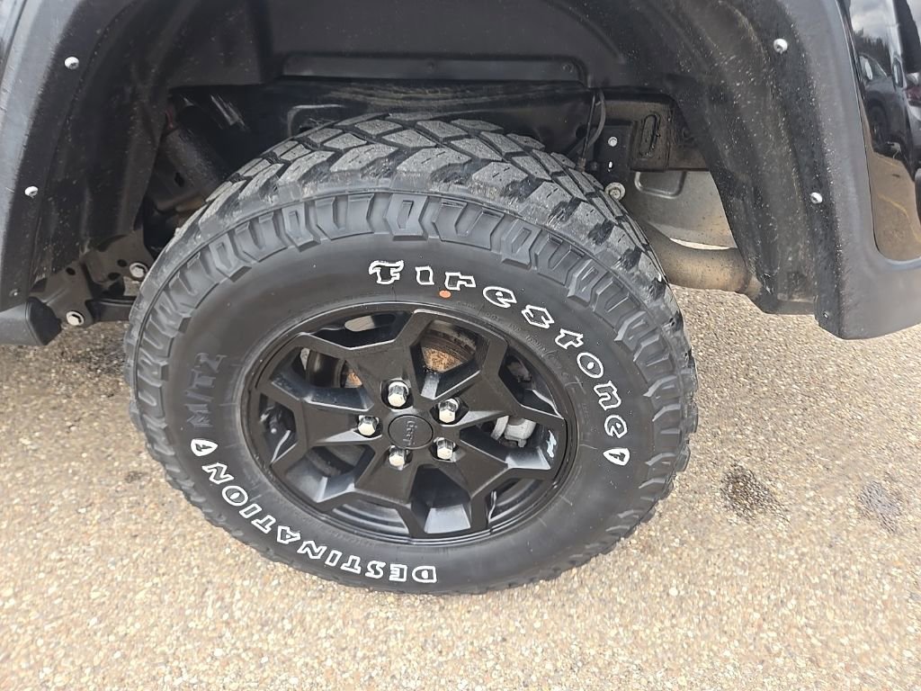 Used 2021 Jeep Gladiator Willys image 43