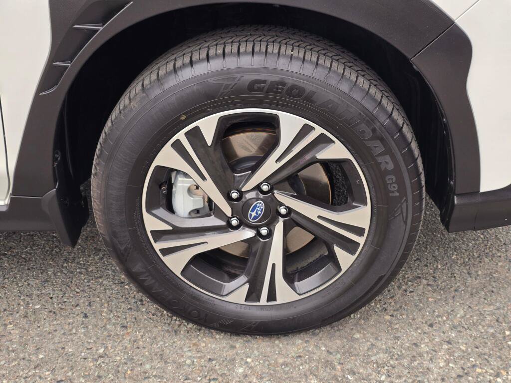 Certified 2025 Subaru Crosstrek 2.5i Premium AWD/4WD image 9