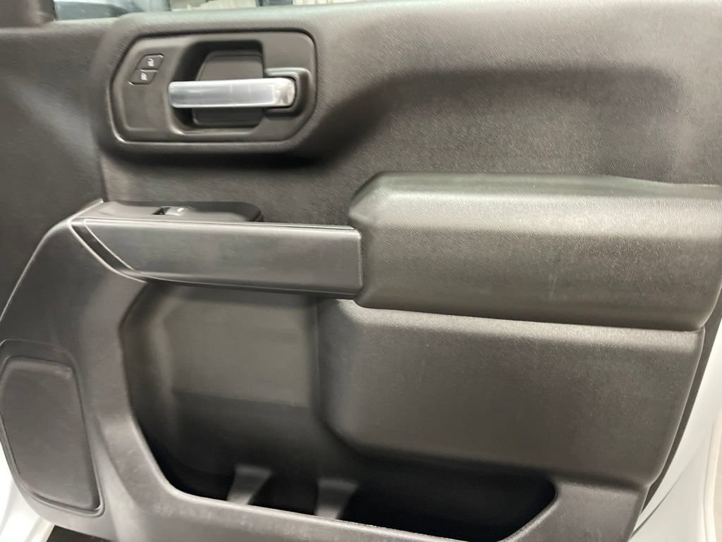 Used 2025 Chevrolet Silverado 3500 W/T AWD/4WD image 12