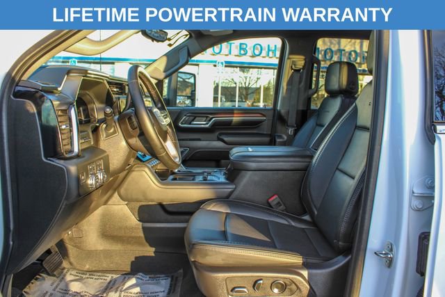 Used 2024 GMC Sierra 3500 Denali w/ Denali Reserve Package image 20
