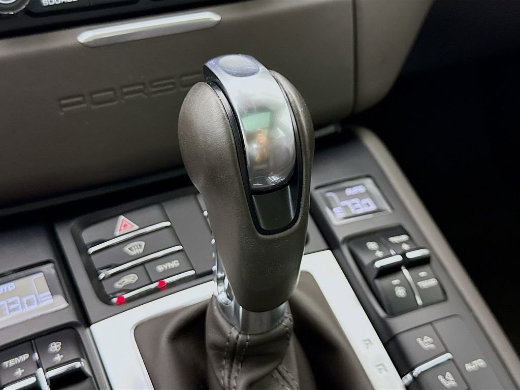 Certified 2017 Porsche Macan GTS AWD/4WD image 23