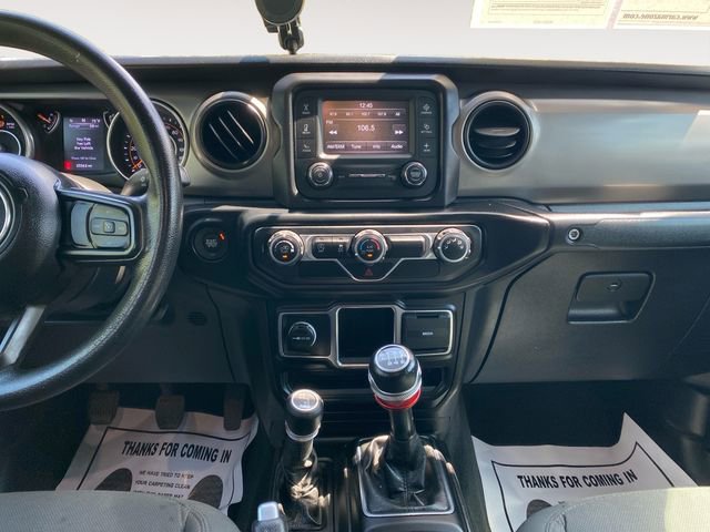 Used 2021 Jeep Gladiator Sport image 11