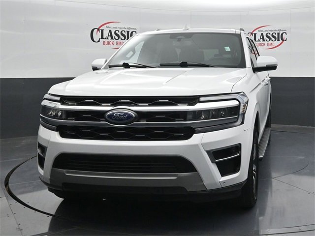 Used 2022 Ford Expedition Limited image 4