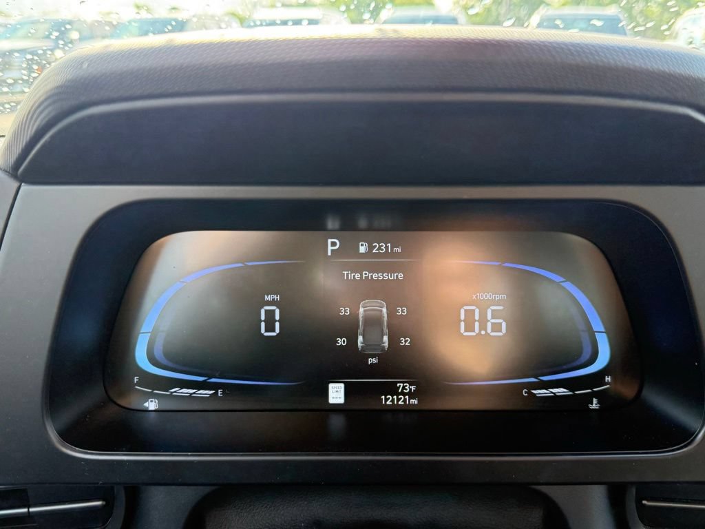 Certified 2025 Hyundai Elantra Sport FWD image 14