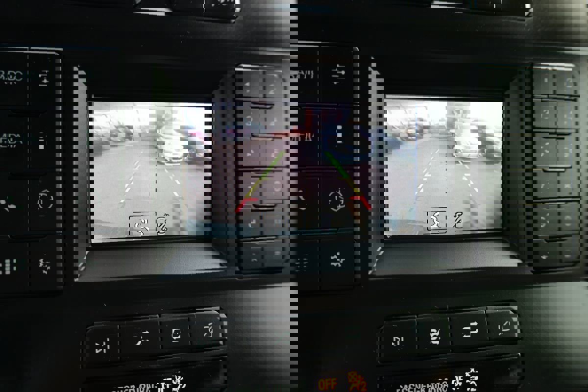 Used 2018 Ford F150 XLT w/ Equipment Group 301A Mid image 31