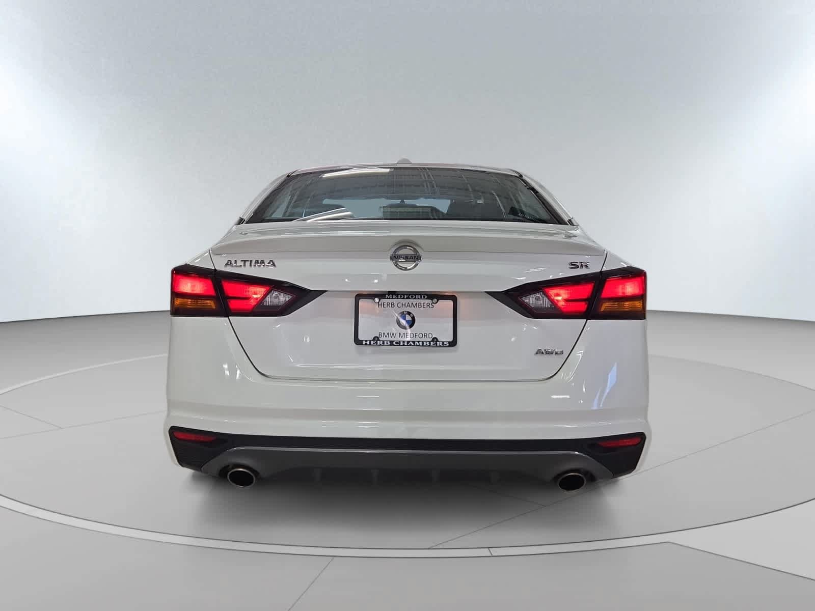 Used 2019 Nissan Altima 2.5 SR AWD/4WD image 12