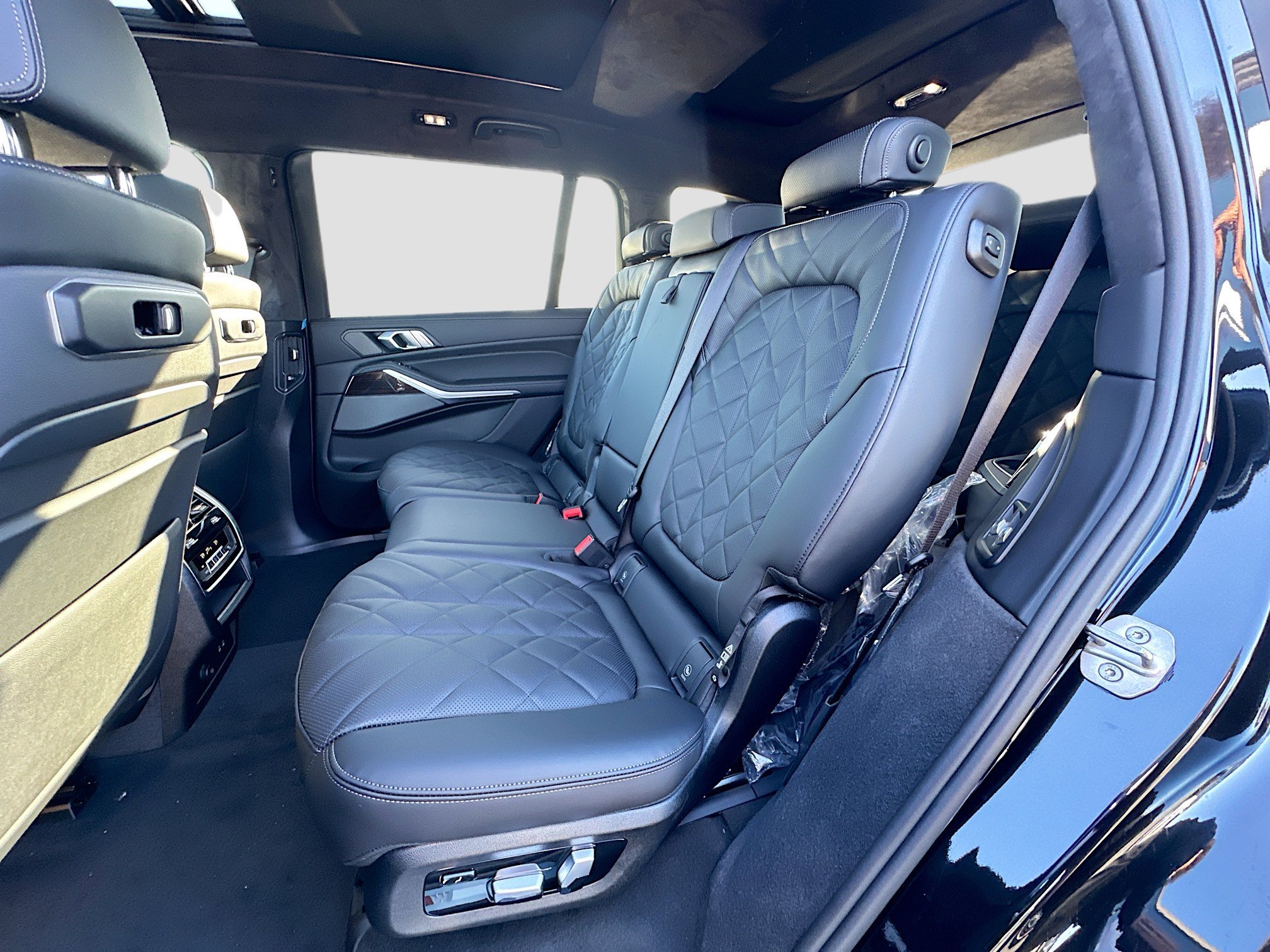 New 2026 BMW X7 xDrive40i w/ M Sport Package image 19