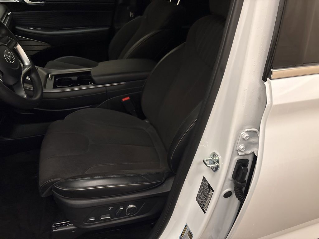 Used 2025 Hyundai Palisade Calligraphy image 13