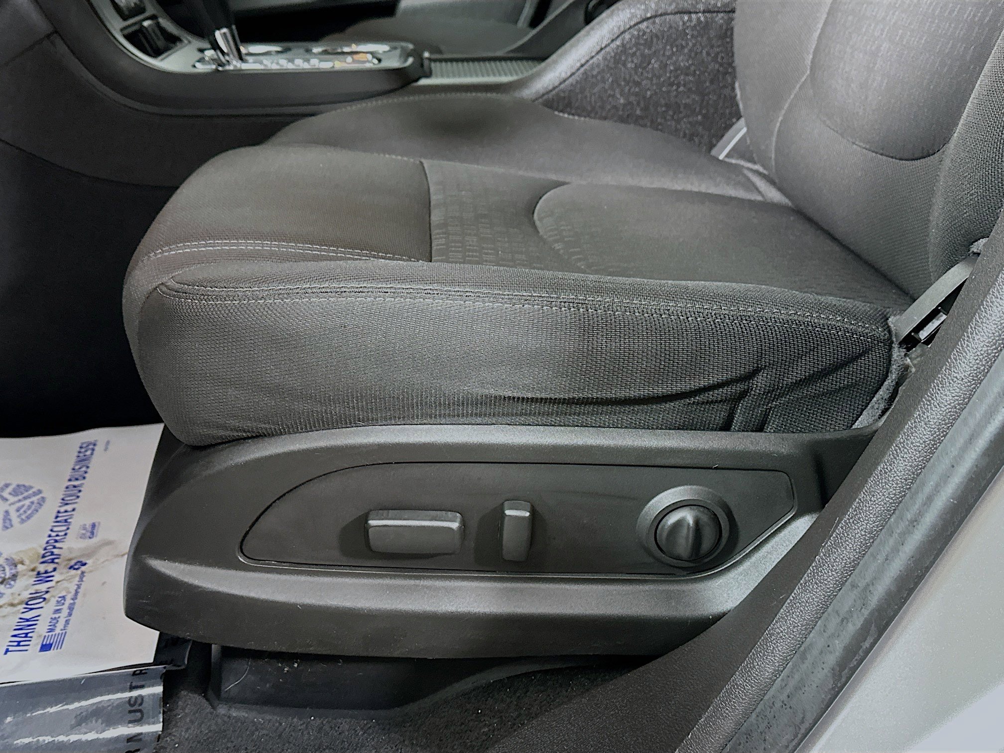 Used 2015 GMC Acadia SLE FWD image 18