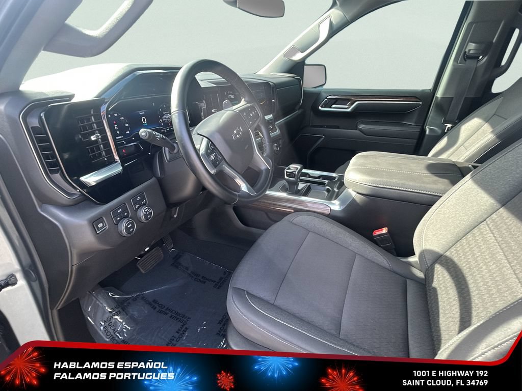 Certified 2025 Chevrolet Silverado 1500 RST AWD/4WD image 14
