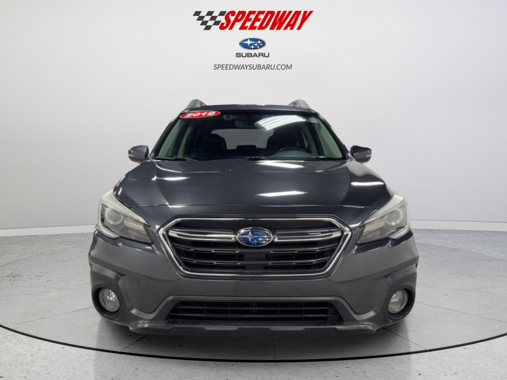 Used 2019 Subaru Outback 2.5i Limited image 2