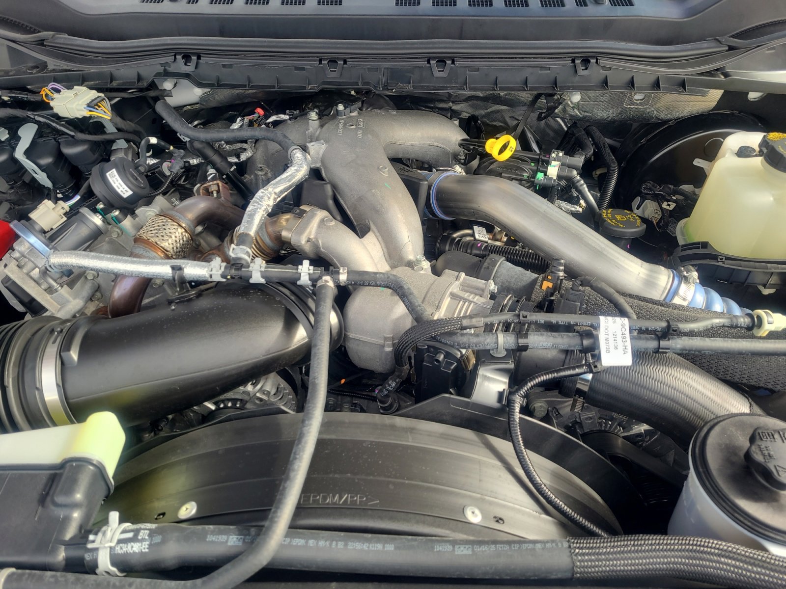 Certified 2025 Ford F350 Lariat w/ Black Appearance Package image 23