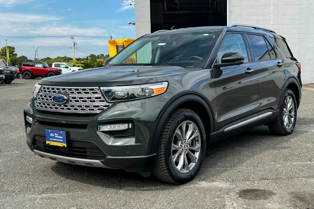 Used 2023 Ford Explorer Limited w/ Equipment Group 301A AWD/4WD image 7