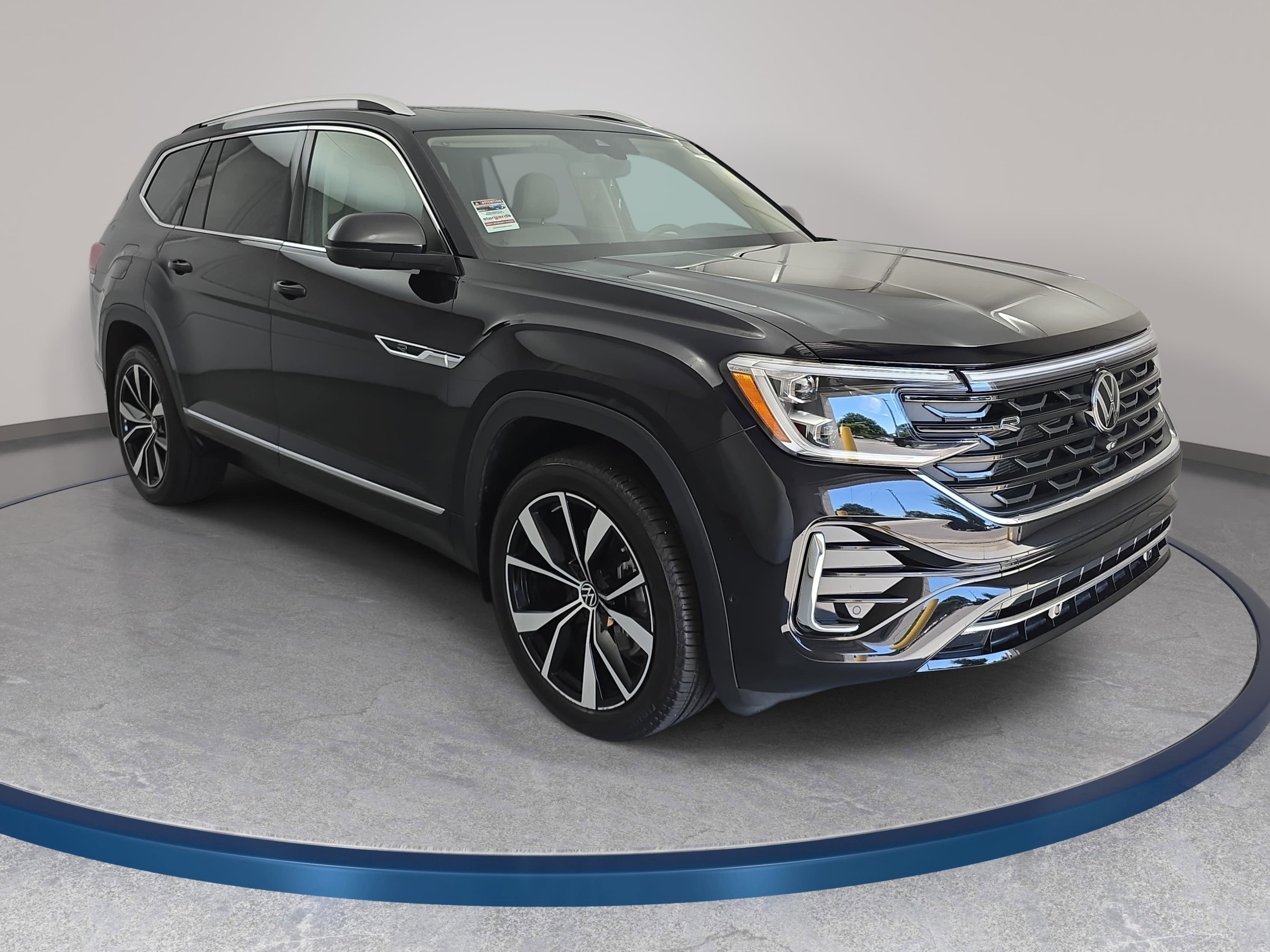 Certified 2024 Volkswagen Atlas SEL Premium R-Line AWD/4WD image 3