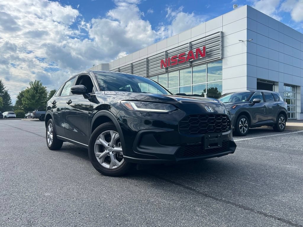 Used 2024 Honda HR-V LX image 3