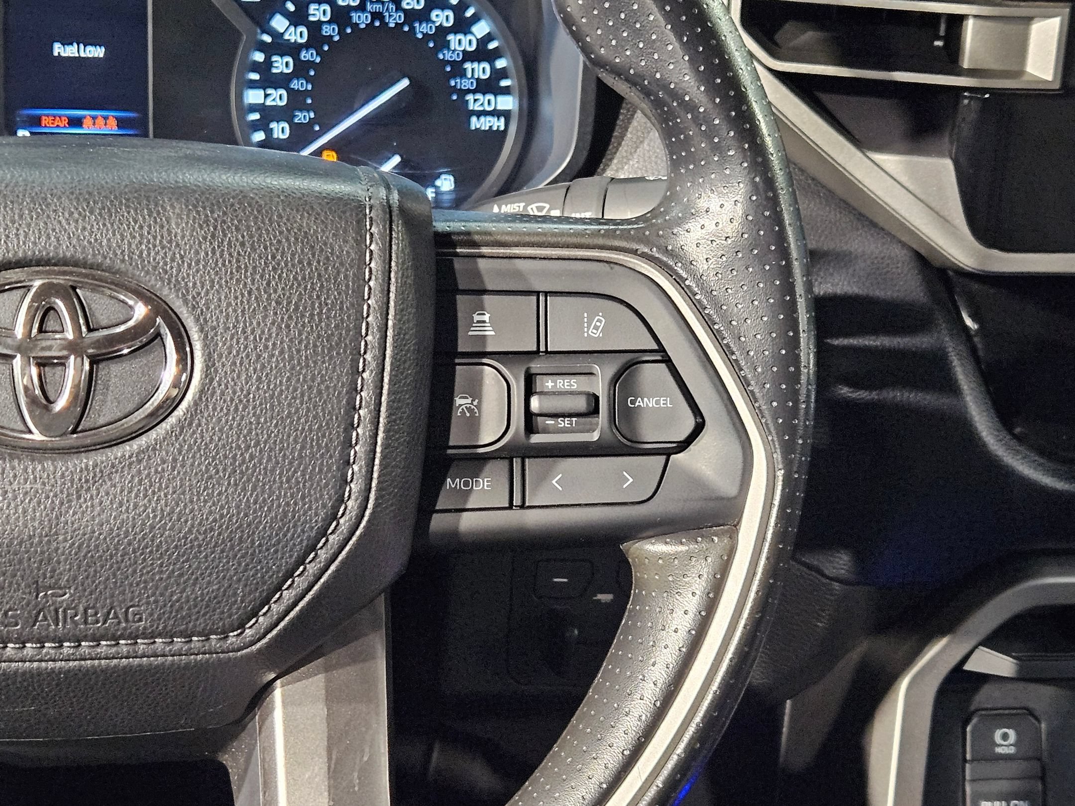 Used 2025 Toyota Tundra SR5 AWD/4WD image 27